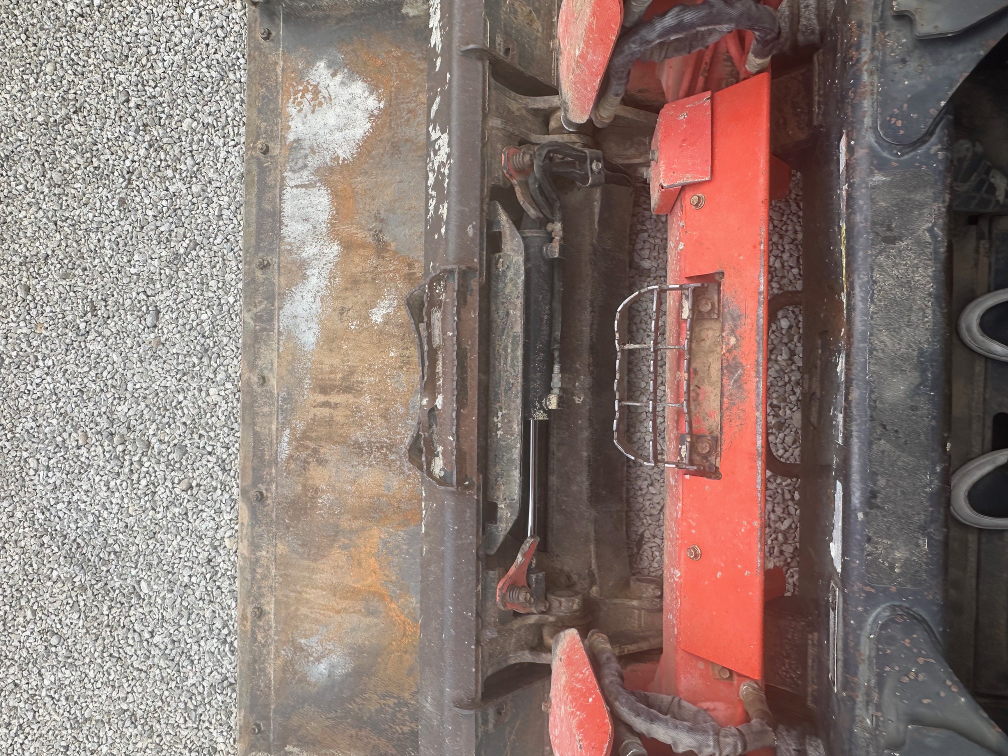 2012 KUBOTA SVL75 - Image 11